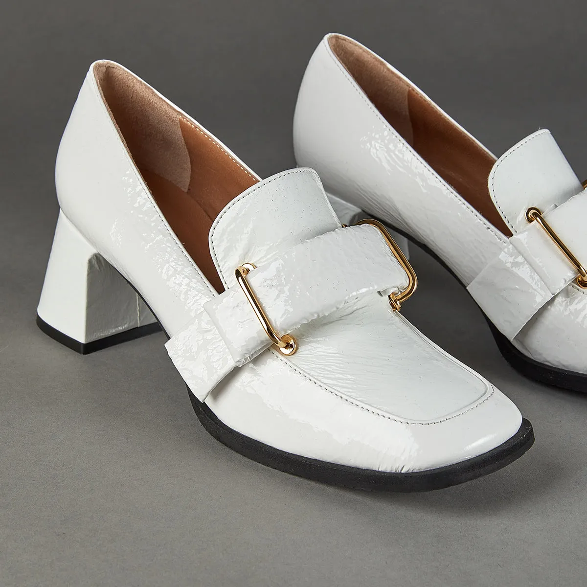 12452 White