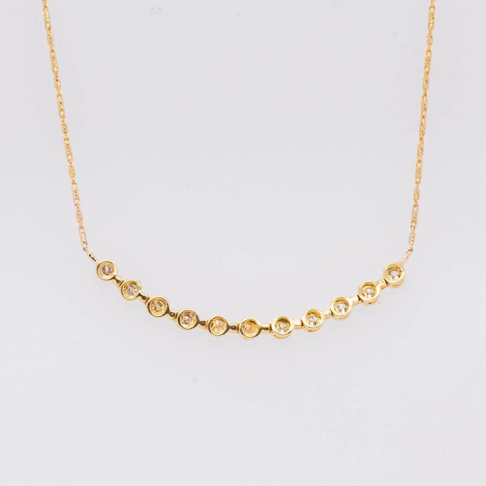 14k Yellow Gold Diamond 11 Stone Curved Bar Pendant Necklace 0.25ctw G VS2 18"