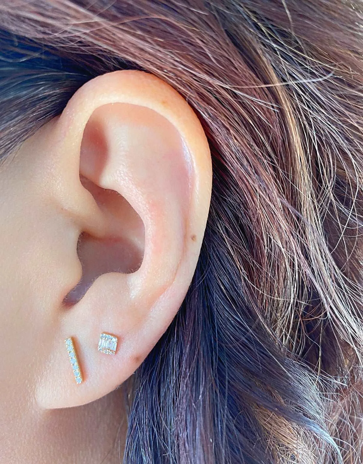 Baguette Channel Studs