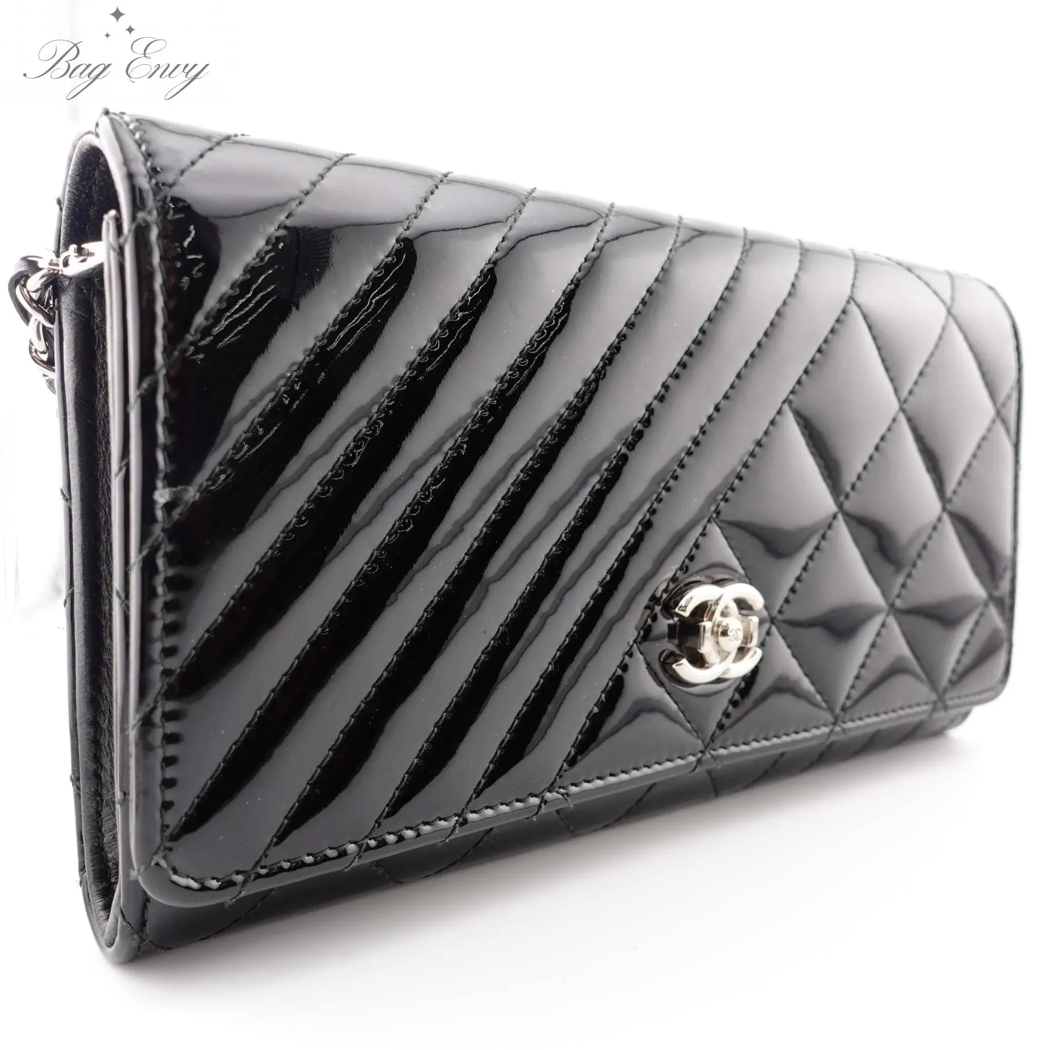 CHANEL Patent Leather Mixed Quilt Full Flap Wallet with Unbranded Chain