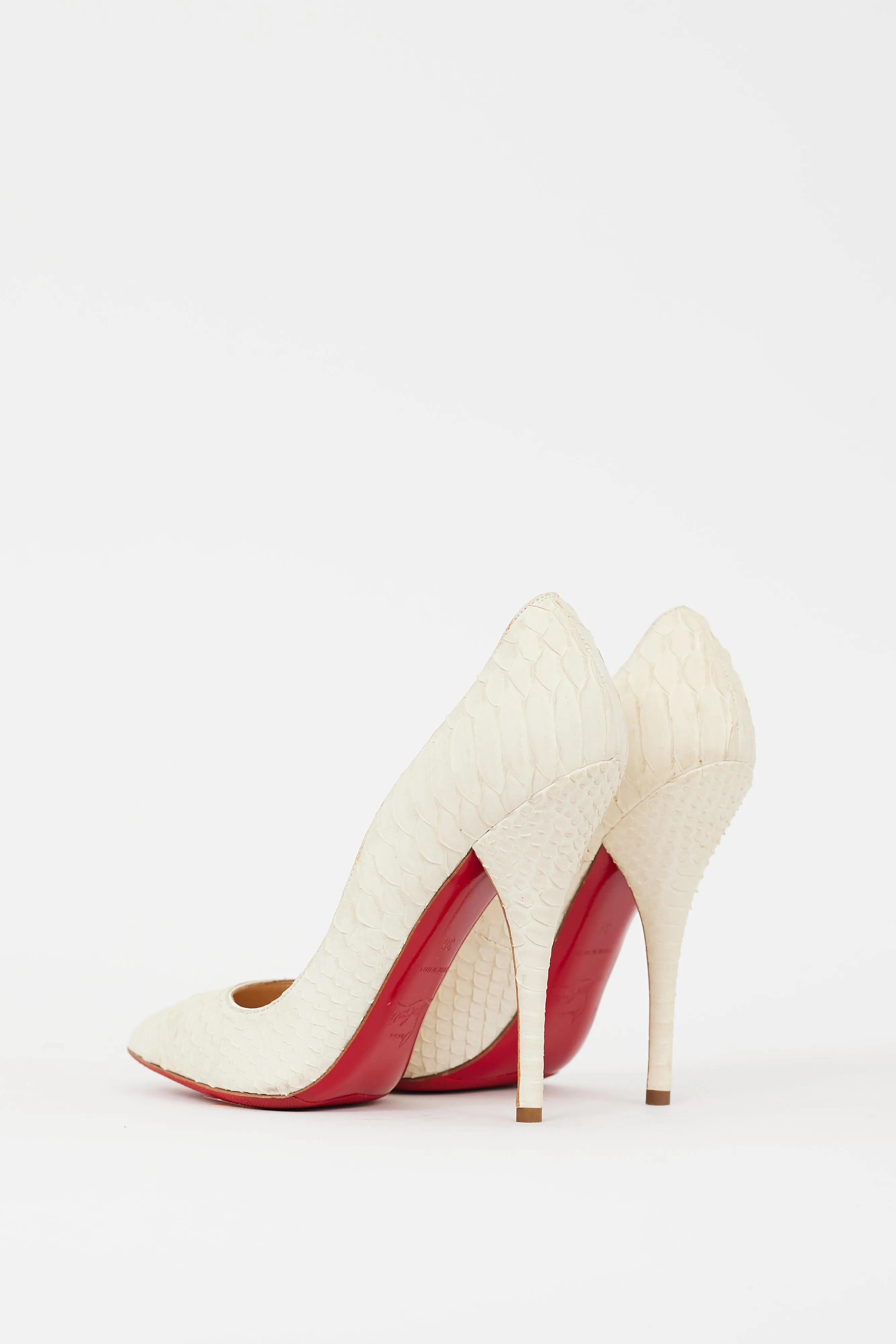 Cream Leather So Kate Textured Heel