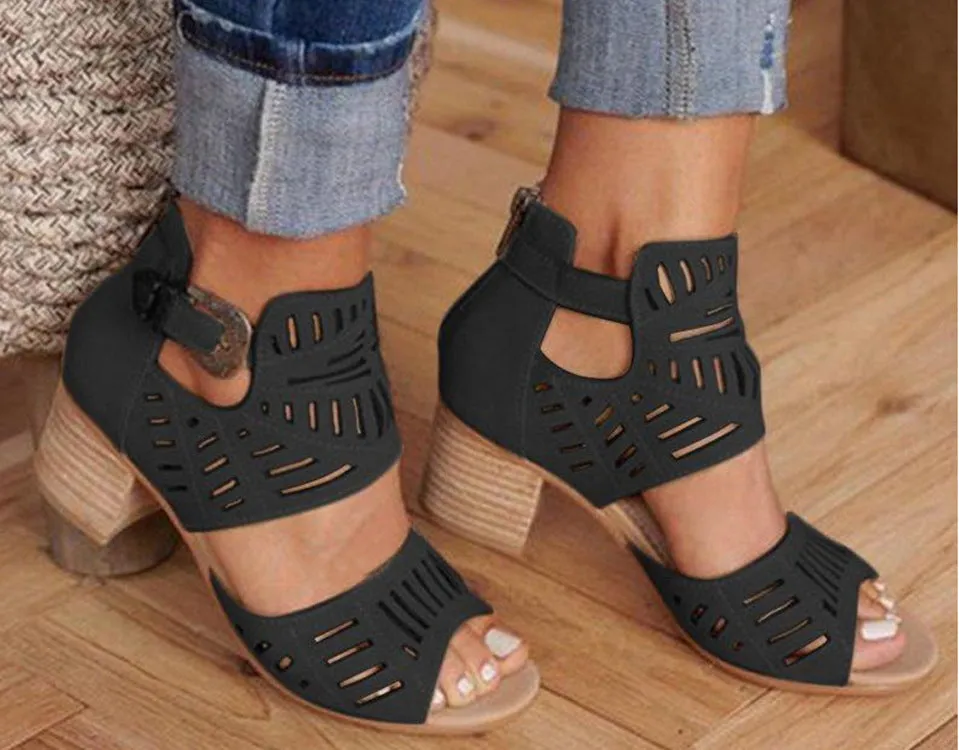 DEANWANGKT  Wish  Cross-Border plus Size Sandals Women's 2021 New Rhinestone Chunky Heel High Heel Buckle Peep Toe Sandals Wholesale