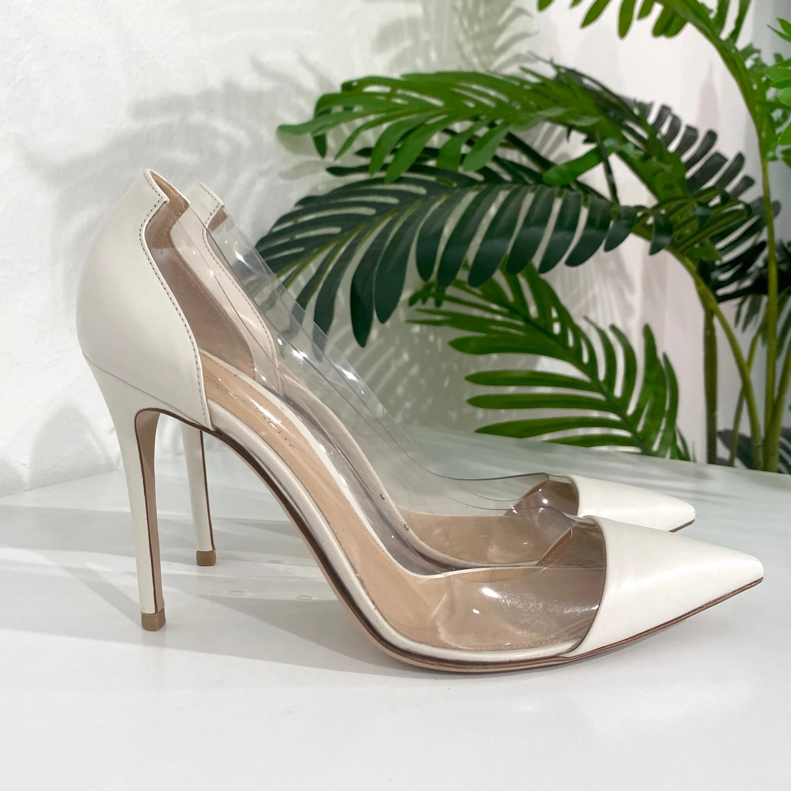 Gianvito Rossi White & Clear Plexi PVC Heels