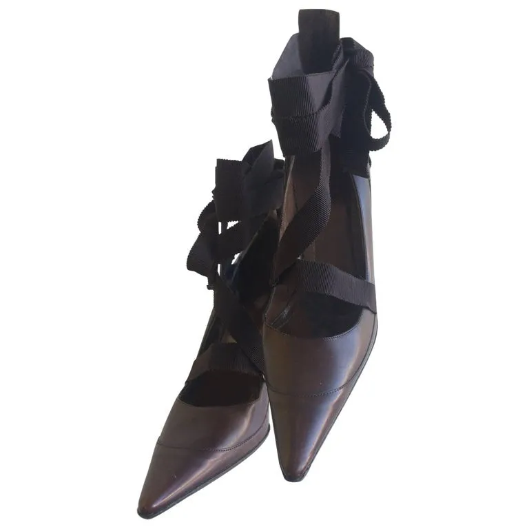 Gucci Brown Pumps with Ribbon Detail