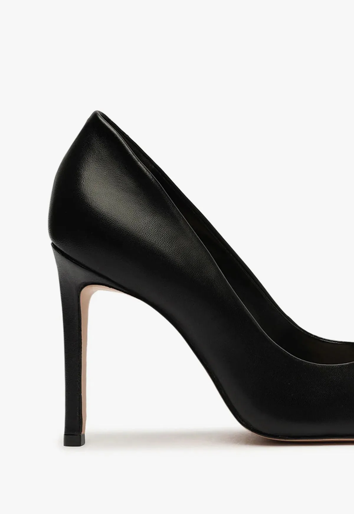 Lou Leather Pump
