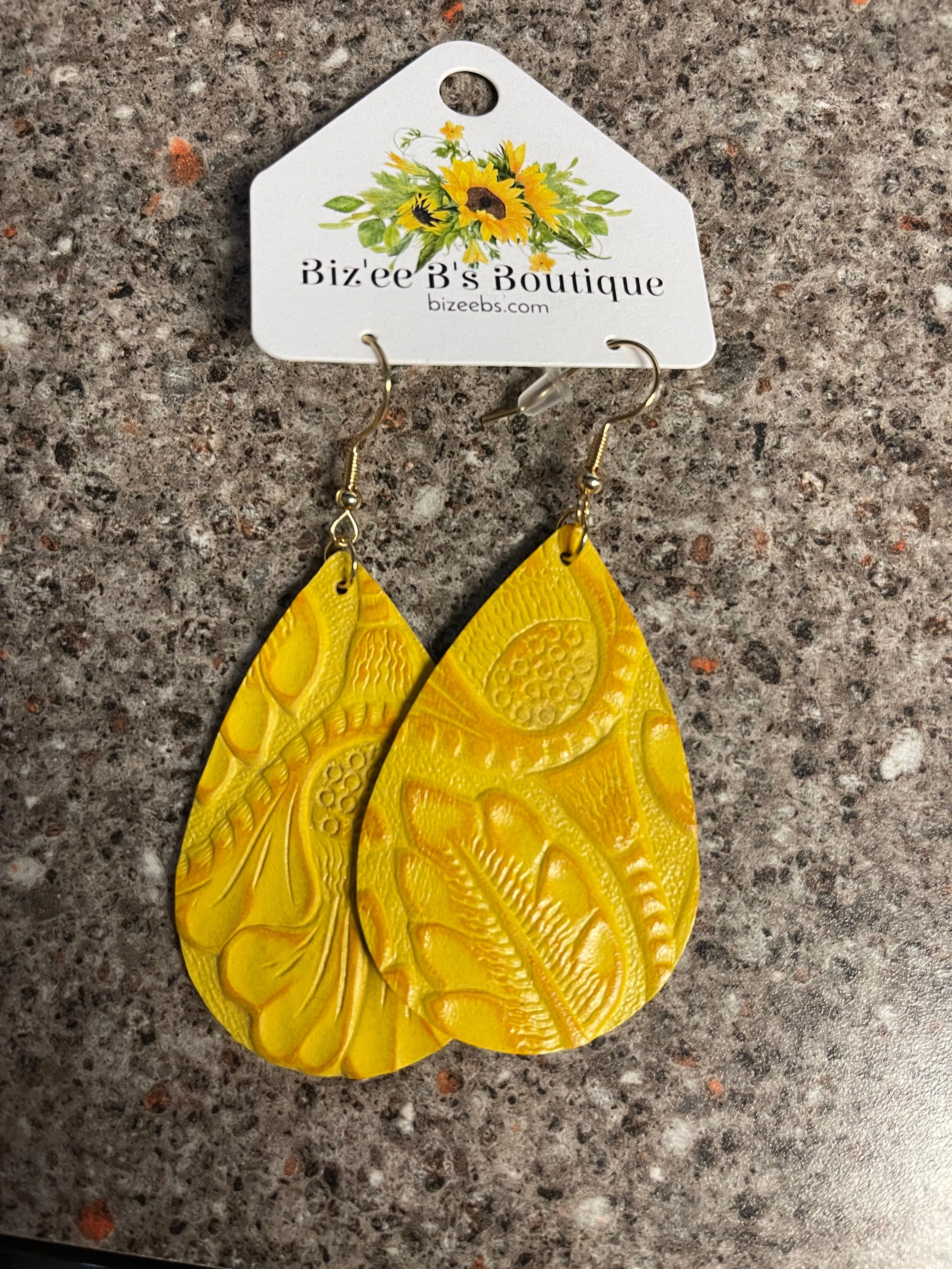 Teardrop Tooled Earring