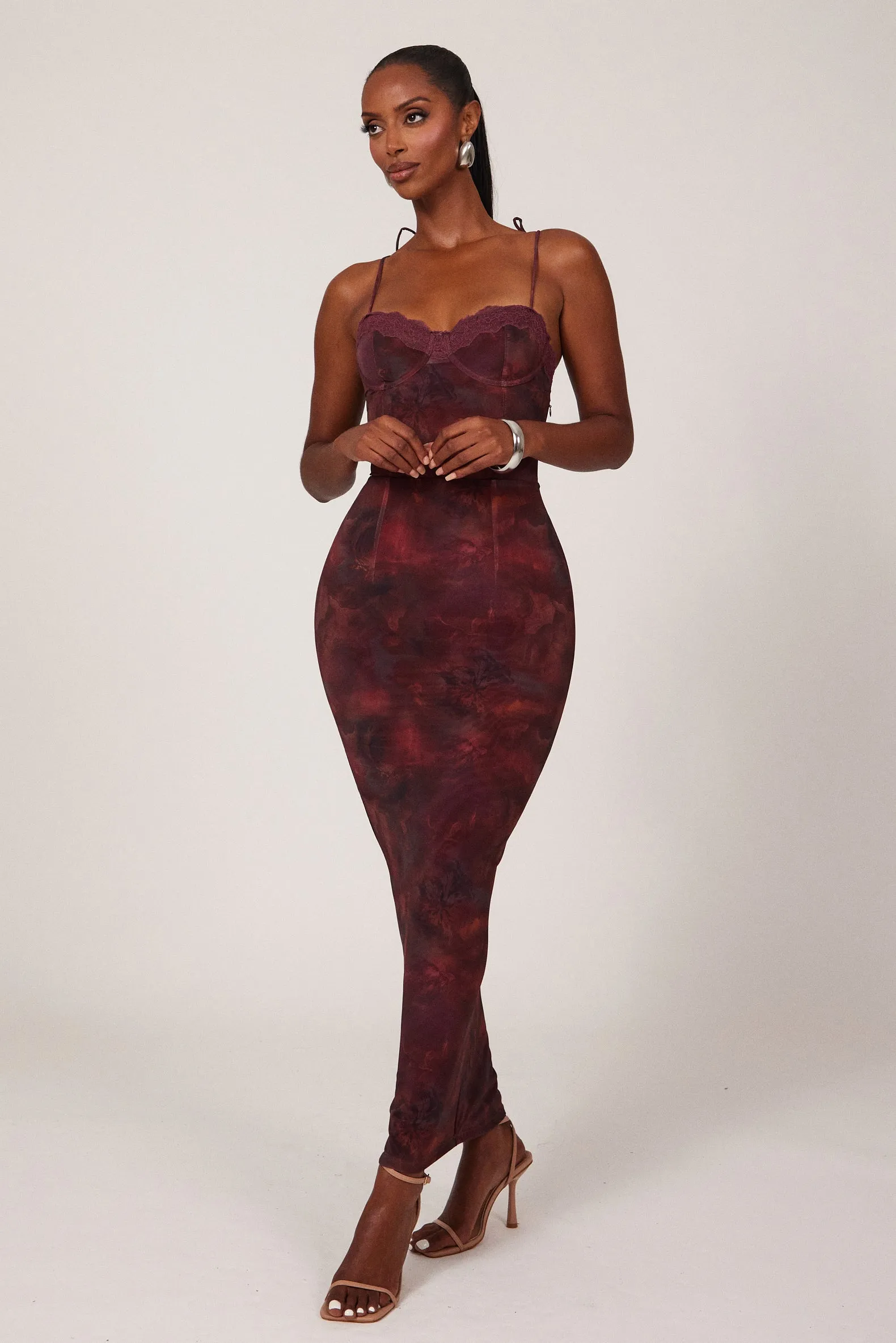 The Bij Maxi in Red Print