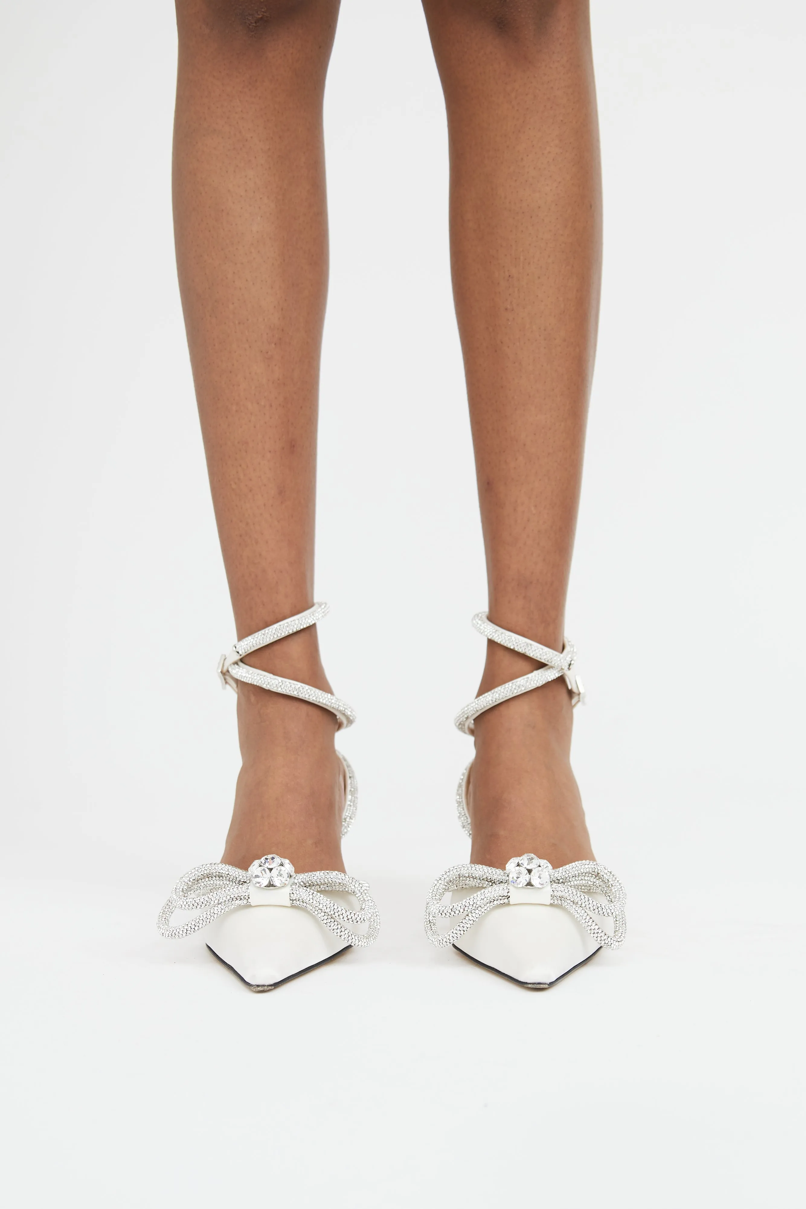 White & Silver Double Bow Pump